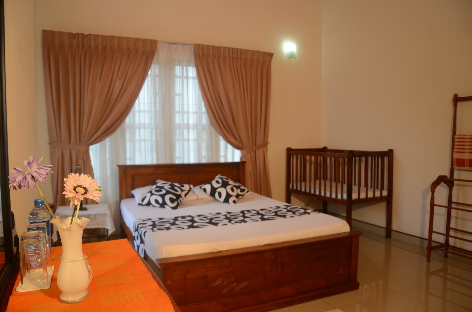 Hanthana Holiday Rooms Канди Екстериор снимка